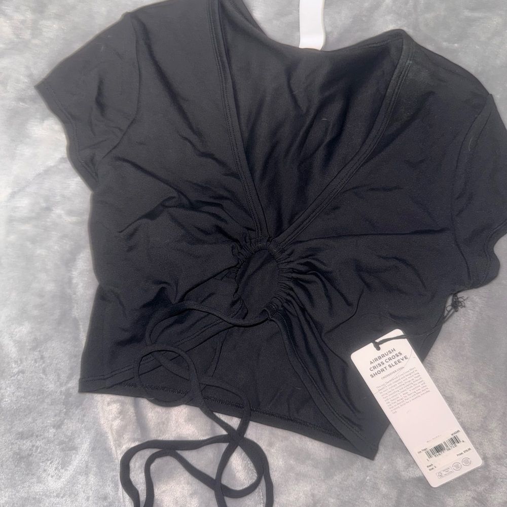 Alo yoga Cropped Alosoft tee